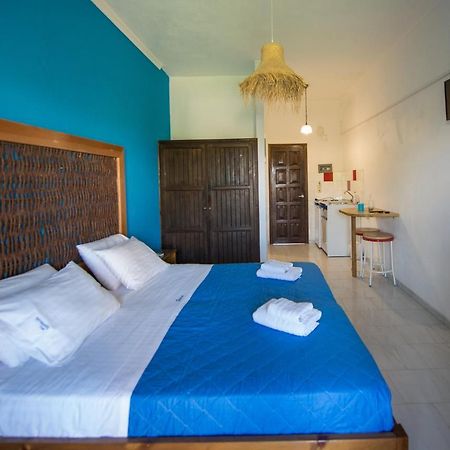 Villa Spyridoula Studios On The Beach Сидари Екстериор снимка