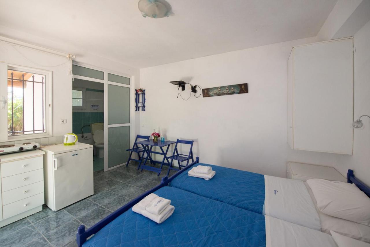 Villa Spyridoula Studios On The Beach Сидари Екстериор снимка