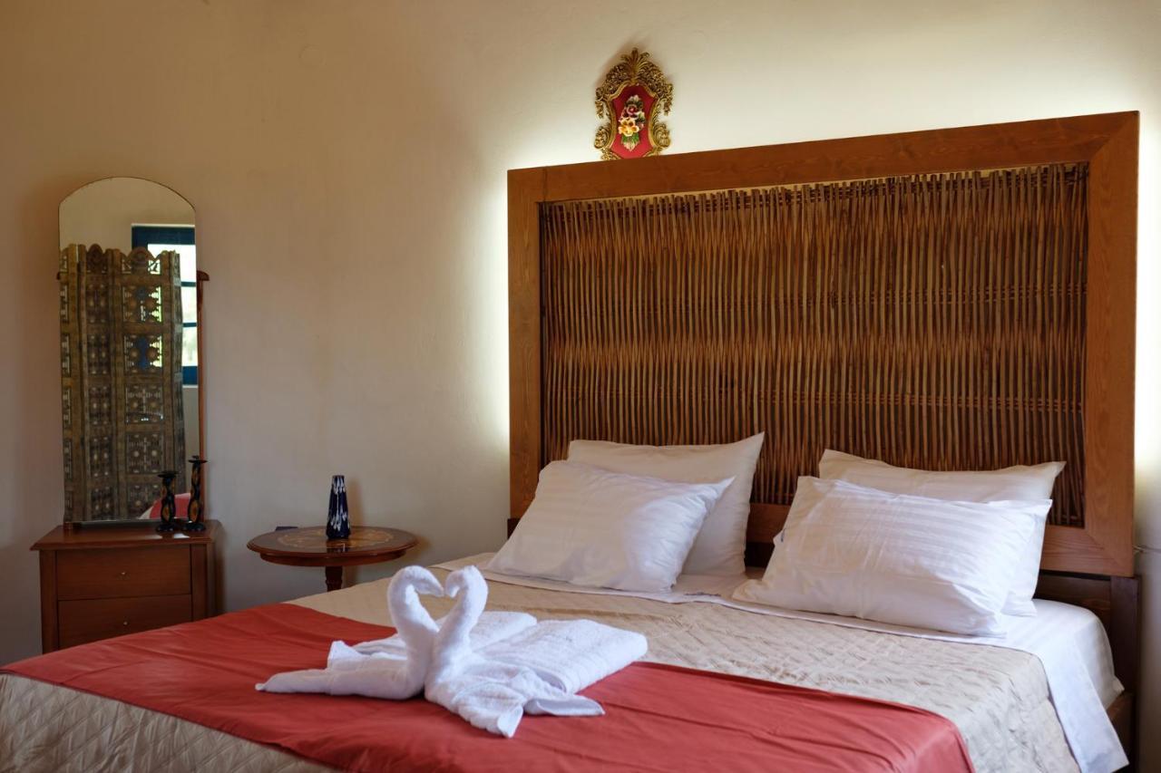 Villa Spyridoula Studios On The Beach Сидари Екстериор снимка