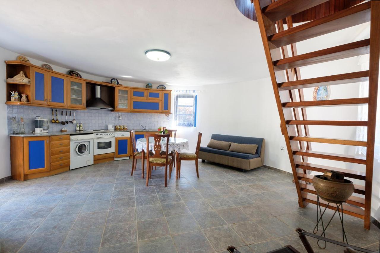 Villa Spyridoula Studios On The Beach Сидари Екстериор снимка
